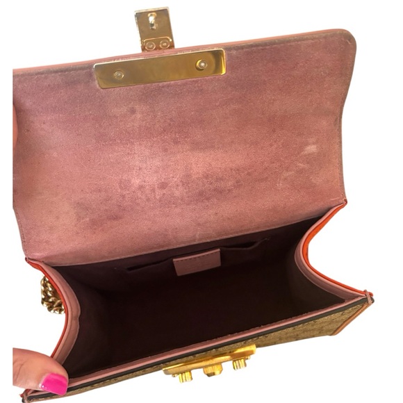 Gucci GG Supreme Tricolor Crossbody - Picture 6 of 9